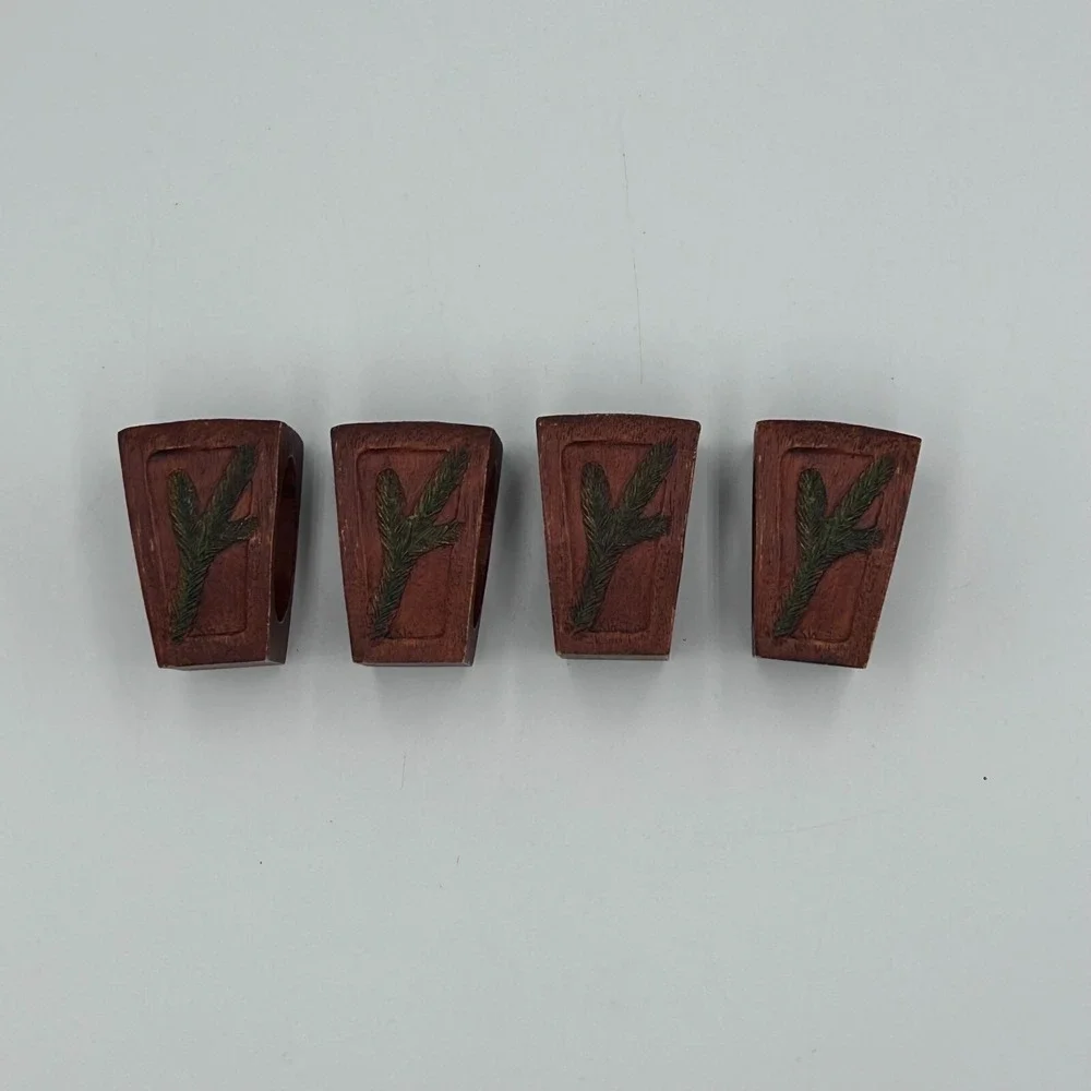 Set of 4 Big Sky Carvers Wood‎ Napkin Rings w/ Pine Cone & Stem on Sides